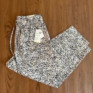 High Waisted Crop Pants